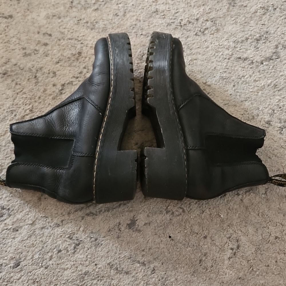 Dr. Marten Black Womens Rometty Wyoming Leather Platform Pull On Chelsea Boots 7 - Picture 10 of 14